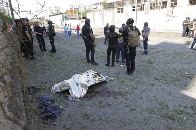 Russian Attack on Kharkiv - Ukraine Editor s Note - Image Depicts Death - One person was killed and 10 others were injured in the attack on Kharkiv, said the city s mayor, Igor Terekhov. According to him, a tram, a power grid, more than 15 cars, a company building and nearby houses were damaged, on June 29, 2026, in Kharkiv, Ukraine. Photo by Yevhen Titov ABACAPRESS.COM Kharkiv Ukraine  Copyright: xTitovxYevhen ABACAx