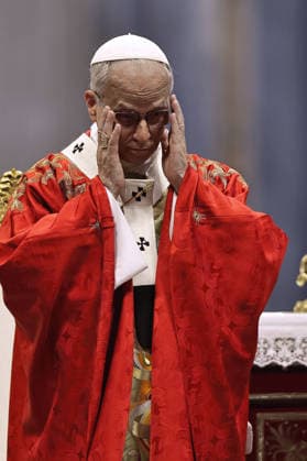 June 29, 2029. Vatican City - POPE LEO XIV .during the Celebration of Saints Peter and Paul with the blessing and imposition of the palliums in St. peter s Basilica at the Vatican- EvandroInetti_via ZUMA Wire Vatican City State - ZUMAi15_ 20260629_zaf_i15_050 Copyright: xEvandroxInettix