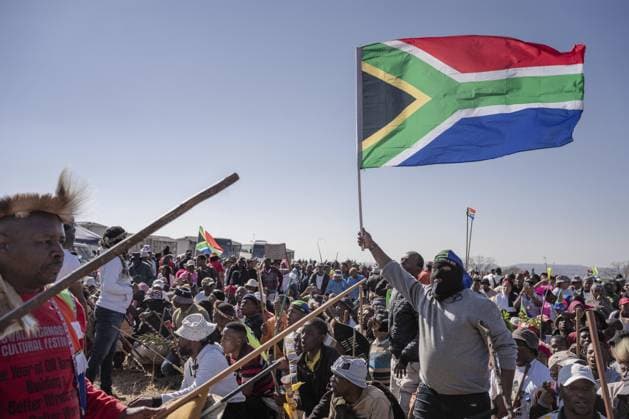Anti-immigrant demonstrations continue in South Africa SOWETO, SOUTH AFRICA - JUNE 29: Hundreds of people gather to protest irregular migrants and called on the government to deport undocumented immigrants in Soweto, in South Africa s Johannesburg province, on June 29, 2026. Anti-immigrant demonstrations are being held across South Africa as growing pressure on foreign nationals in recent months has brought migration, unemployment and security issues back into the national spotlight. Ihsaan Haffejee Anadolu Soweto South Africa. Editorial use only. Please get in touch for any other usage.  Copyright: x2026xAnadoluxIhsaanxHaffejeex