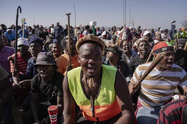 Anti-immigrant demonstrations continue in South Africa SOWETO, SOUTH AFRICA - JUNE 29: Hundreds of people gather to protest irregular migrants and called on the government to deport undocumented immigrants in Soweto, in South Africa s Johannesburg province, on June 29, 2026. Anti-immigrant demonstrations are being held across South Africa as growing pressure on foreign nationals in recent months has brought migration, unemployment and security issues back into the national spotlight. Ihsaan Haffejee Anadolu Soweto South Africa. Editorial use only. Please get in touch for any other usage.  Copyright: x2026xAnadoluxIhsaanxHaffejeex
