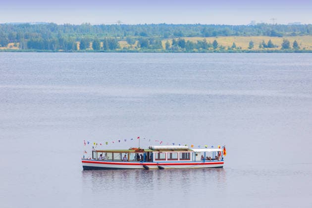 Einweihung Lausitzer Seenland - Grossraeschener See DEU Deutschland Brandenburg Grossraeschen, 29.06.2026, Offizielle Einweihung und Eroeffnung des Lausitzer Senlandes mit 5 verbundenen und schiffbaren Seen. Das Fahrgastschiff Wilde Ilse faehrt waehrend der Veranstaltung zu Seenland-Einweihung auf dem Grossraeschener See (ehemals Ilse-See). *** Inauguration of the Lusatian Lake District, Grossraeschener Lake, DEU Germany, Brandenburg, Grossraeschen, June 29, 2026, Official inauguration and opening of the Lusatian Lake District, comprising five interconnected and navigable lakes. The passenger ship Wilde Ilse will cruise on Grossraeschener Lake (formerly Ilse Lake) during the Lake District inauguration event. AF_Seenland_67634