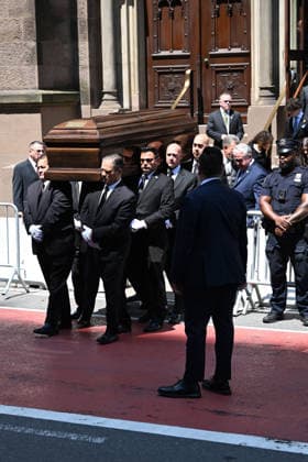 Mourners depart the funeral of legendary music executive Clive Davis, who died last week aged 94, at Central Synagogue in New York City Where: New York City, New York, United States When: 29 Jun 2026 Credit: Elder Ordonez INSTARimages EDITORIAL USE ONLY. NOT FOR USE BY NEWSPAPERS BASED IN THE UK. Copyright: xx instar55815930