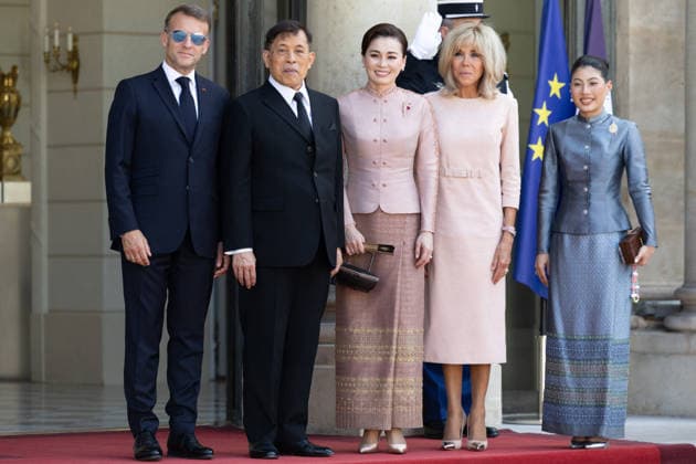 French President welcomes King of Thailand - Paris France s President Emmanuel Macron, Thailand s King Maha Vajiralongkorn (Rama X), Thailand s Queen Suthida, French President s wife Brigitte Macron and Princess of Thailand Sirivannavari Nariratana pose ahead of a meeting at The Elysee Presidential Palace in Paris on June 29, 2026. Photo by Raphael Lafargue ABACAPRESS.COM Paris France  Copyright: xLafarguexRaphael ABACAx