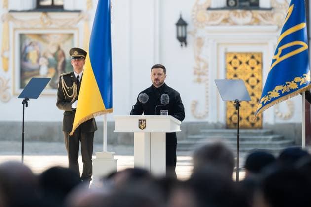 Ukrainian President Volodymyr Zelenskyy participates in events commemorating Ukrainian Constitution Day, observed annually on June 28, to mark the adoption of the country s constitution in 1996 Ukrainian President Volodymyr Zelenskyy participates in events commemorating Ukrainian Constitution Day, observed annually on June 28, to mark the adoption of the country s constitution in 1996, in Kyiv, Ukraine, June 28, 2026. Photo by PRESIDENT OF UKRAINE apaimages Ukraine Ukraine Ukraine 280626_Ukraine_UPO_00(26).jpeg Copyright: xapaimagesxPRESIDENTxOFxUKRAINEx xapaimagesx