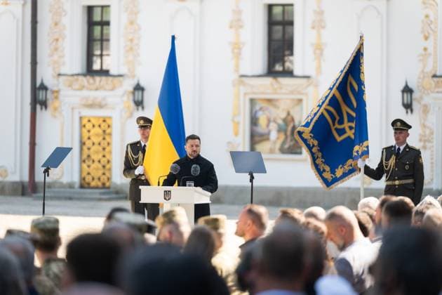 Ukrainian President Volodymyr Zelenskyy participates in events commemorating Ukrainian Constitution Day, observed annually on June 28, to mark the adoption of the country s constitution in 1996 Ukrainian President Volodymyr Zelenskyy participates in events commemorating Ukrainian Constitution Day, observed annually on June 28, to mark the adoption of the country s constitution in 1996, in Kyiv, Ukraine, June 28, 2026. Photo by PRESIDENT OF UKRAINE apaimages Ukraine Ukraine Ukraine 280626_Ukraine_UPO_00(5).jpeg Copyright: xapaimagesxPRESIDENTxOFxUKRAINEx xapaimagesx
