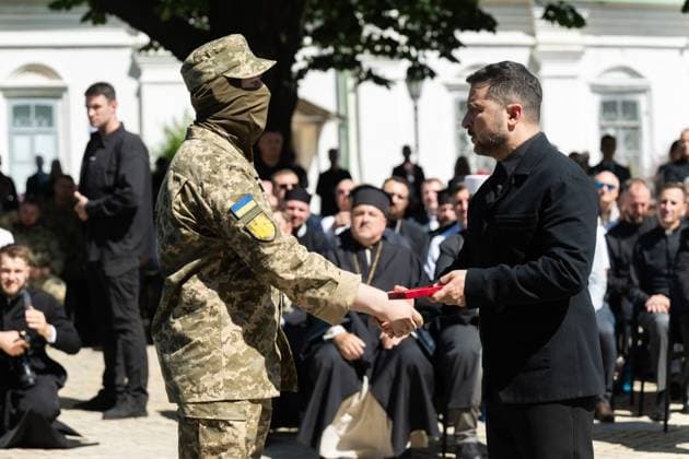 Ukrainian President Volodymyr Zelenskyy participates in events commemorating Ukrainian Constitution Day, observed annually on June 28, to mark the adoption of the country s constitution in 1996 Ukrainian President Volodymyr Zelenskyy participates in events commemorating Ukrainian Constitution Day, observed annually on June 28, to mark the adoption of the country s constitution in 1996, in Kyiv, Ukraine, June 28, 2026. Photo by PRESIDENT OF UKRAINE apaimages Ukraine Ukraine Ukraine 280626_Ukraine_UPO_00(1).jpeg Copyright: xapaimagesxPRESIDENTxOFxUKRAINEx xapaimagesx