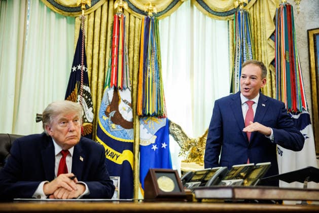 DC: President Trump Signs Executive Order on Vehicle Repairs EPA Administrator Lee Zeldin speaks before U.S. President Donald Trump signs an executive order on vehicle repairs in the Oval Office at the White House on June 29, 2026 in Washington, D.C. (Photo by Samuel Corum Pool ABACAPRESS.COM) Washington DC United States  Copyright: xPool ABACAx