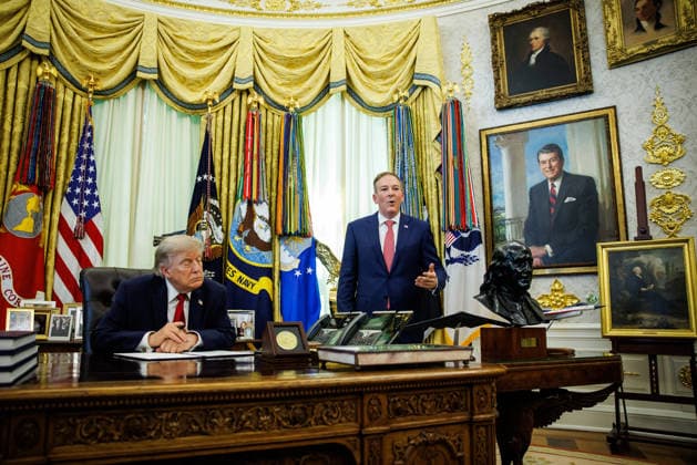 News Bilder des Tages DC: President Trump Signs Executive Order on Vehicle Repairs EPA Administrator Lee Zeldin speaks before U.S. President Donald Trump signs an executive order on vehicle repairs in the Oval Office at the White House on June 29, 2026 in Washington, D.C. (Photo by Samuel Corum Pool ABACAPRESS.COM) Washington DC United States  Copyright: xPool ABACAx