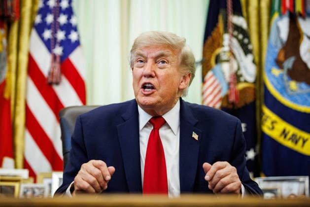 DC: President Trump Signs Executive Order on Vehicle Repairs U.S. President Donald Trump speaks after signing an executive order on vehicle repairs in the Oval Office at the White House on June 29, 2026 in Washington, D.C. (Photo by Samuel Corum Pool ABACAPRESS.COM) Washington DC United States  Copyright: xPool ABACAx