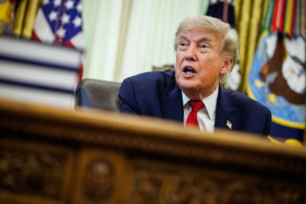 DC: President Trump Signs Executive Order on Vehicle Repairs U.S. President Donald Trump speaks after signing an executive order on vehicle repairs in the Oval Office at the White House on June 29, 2026 in Washington, D.C. (Photo by Samuel Corum Pool ABACAPRESS.COM) Washington DC United States  Copyright: xPool ABACAx