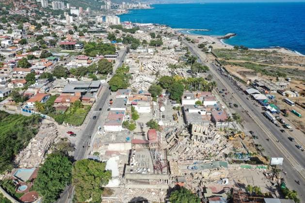 Aerial views of the destruction in Venezuela s La Guaira hit by earthquakes LA GUAIRA, VENEZUELA - JUNE 29: An aerial view of the devastation in Caravellada and Cariba, two of the most popular beachfront neighborhoods for vacationers in La Guaira, the Venezuelan city hardest hit by the earthquakes, on June 29, 2026. Hasret Cem Tekkesinoglu Anadolu La Guaira Venezuela. Editorial use only. Please get in touch for any other usage.  Copyright: x2026xAnadoluxHasretxCemxTekkesinoglux