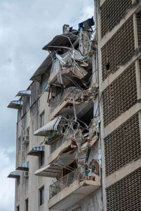 June 29, 2026, Caracas, Miranda, Venezuela: A high-rise building with heavy damage from the earthquake.Two powerful earthquakes struck Venezuela last Wednesday. The death toll in Venezuela has risen to at least 1,450. Caracas Venezuela  - ZUMAv125 20260629_zip_v125_002 Copyright: xJimmyxVillaltax