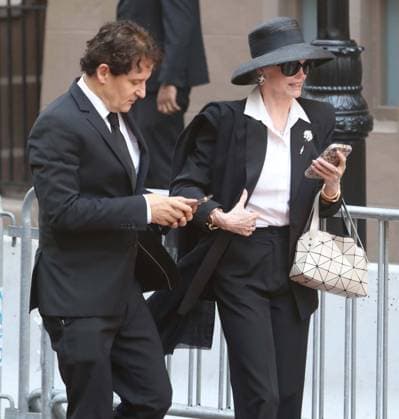 June 29, 2026, New York, New York, USA: DAVID HRYCK and KELLY DAY seen at music mogul Clive Davis s Funeral held at Central Synagogue in midtown Manhattan. New York USA - ZUMAk03_ 20260629_zaf_k03_017 Copyright: xNancyxKaszermanx