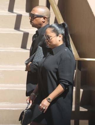 June 29, 2026, New York, New York, USA: Hip hop artist JA RULE and AISHA ATKINS seen at music mogul Clive Davis s Funeral held at Central Synagogue in midtown Manhattan. New York USA - ZUMAk03_ 20260629_zaf_k03_063 Copyright: xNancyxKaszermanx