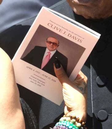 June 29, 2026, New York, New York, USA: The program for music mogul Clive Davis s funeral held at Central Synagogue in midtown Manhattan. New York USA - ZUMAk03_ 20260629_zaf_k03_121 Copyright: xNancyxKaszermanx