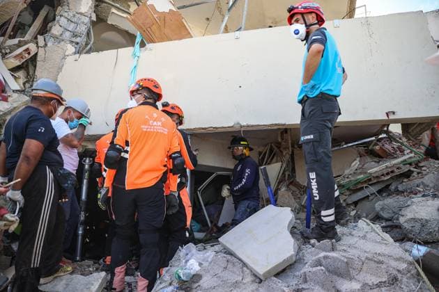 Search and rescue operations continue in Earthquake-hit Venezuela LA GUAIRA, VENEZUELA - JUNE 29: Members of Turkish search and rescue teams conduct search and rescue operations for survivors trapped under collapsed buildings following powerful earthquakes in La Guaira, Venezuela on June 29, 2026. Cem Tekkesinoglu Anadolu La Guaira Venezuela. Editorial use only. Please get in touch for any other usage.  Copyright: x2026xAnadoluxCemxTekkesinoglux