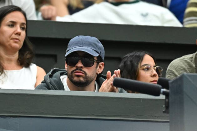 2026 Wimbledon - Bad Bunny In The Stands Bad Bunny attends Novak Djokovic’s match during his first round match at the 2025 Wimbledon Tennis Championships at the AELTC in London, UK, on June 29, 2026. Photo by Corinne Dubreuil ABACAPRESS.COM London United Kingdom  Copyright: xDubreuilxCorinne ABACAx