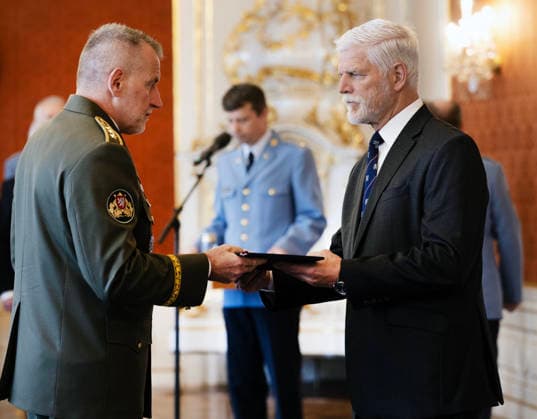 Czech President Petr Pavel, right, appoints Miroslav Hlavac as new Chief of General Staff of the Czech Armed Forces, in Prague, Czech Republic, on June 30, 2026. (CTKxPhoto MichaelaxRihova) CTKPhotoP2026063003045  CTKPhotoP2026063003045