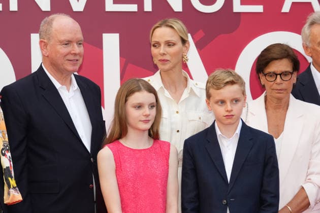 Im Beisein von Fuerst Albert II wird im Europapark Rust der Themenbereich Monaco eingeweiht. Fürst Albert II von Monaco, Prinzessin Charlene, Prinz Jacques (Sohn von Fürst Albert II und Charlene), Prinzessin Gabrielle von Monaco (Tochter von Fürst Albert II von Monaco und Charlene) - Themenbereich Monaco Im Beisein von Fuerst Albert II wird im Europapark Rust der Themenbereich Monaco eingeweiht. Deutschland, Rust, Europapark, 29.06.2026 *** In the presence of Prince Albert II, the Monaco theme area is being inaugurated at Europapark Rust. Prince Albert II of Monaco, Princess Charlene, Prince Jacques, son of Prince Albert II and Charlene, Princess Gabrielle of Monaco, daughter of Prince Albert II of Monaco and Charlene. Monaco Theme A SP_GHR