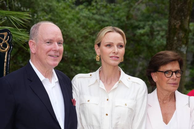 Im Beisein von Fuerst Albert II wird im Europapark Rust der Themenbereich Monaco eingeweiht. Fuerst Albert II von Monaco, Prinzessin Charlene - Themenbereich Monaco Im Beisein von Fuerst Albert II wird im Europapark Rust der Themenbereich Monaco eingeweiht. Deutschland, Rust, Europapark, 29.06.2026 *** In the presence of Prince Albert II, the Monaco theme area is inaugurated at Europapark Rust Prince Albert II of Monaco, Princess Charlene Monaco theme area In the presence of Prince Albert II, the Monaco theme area is inaugurated at Europapark Rust Germany, Rust, Europapark, June 29, 2026 SP_GHR