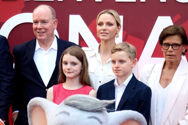 Albert II. Fürst von Monaco, Prinzessin Gabriella von Monaco, Charlene Fürstin von Monaco, Erbprinz Jacques von Monaco und Stephanie von Monaco bei der Einweihung des Themenbereichs Monaco im Europa-Park. Rust, 29.06.2026 *** Albert II, Prince of Monaco; Princess Gabriella of Monaco; Charlene, Princess of Monaco; Crown Prince Jacques of Monaco; and Stephanie of Monaco at the inauguration of the Monaco theme area at Europa-Park in Rust, June 29, 2026 Foto:xAgenturxWehnertx xGränzdörferx xFuturexImagex monaco_6648