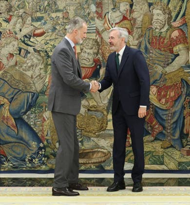 The King Grants an Audience to Jorge Azcón King Felipe VI grants an audience to the president of Aragon, Jorge Azcón, at the Zarzuela Palace on June 30, 2026, in Madrid, Spain. The audience takes place following Azcón’s recent reelection as President of Aragon. JUNE 30, 2026 Marta Ferná Spain  Copyright: xMartaxFernandezx 7632270