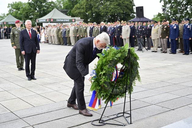 Ceremonial parade marking Czech Armed Forces Day and the handover of the post of Chief of the General Staff of the Czech Armed Forces took place at the National Memorial at Vitkov, in Prague, Czech Republic, on June 30, 2026. From the right, President Petr Pavel lays a wreath, followed by Defence Minister Jaromir Zuna and the new Chief of the General Staff Miroslav Hlavac. (CTKxPhoto RomanxVondrous) CTKPhotoP2026063003570  CTKPhotoP2026063003570