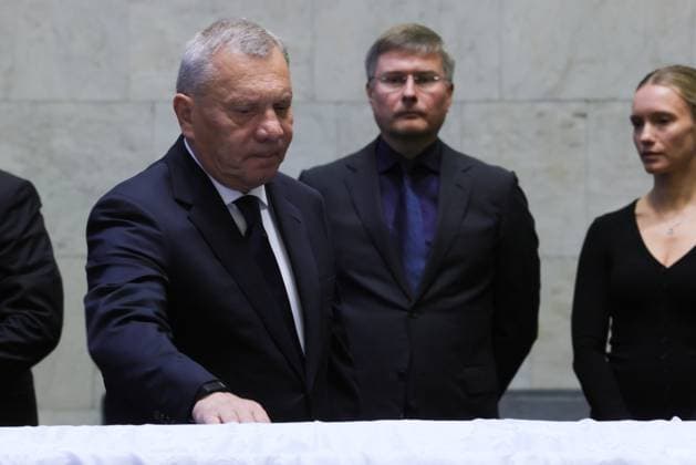 Russia Former Defence Minister Ivanov Death 9197790 30.06.2026 Member of the Russian Federation Council Committee on Defence and Security Yuri Borisov attends a farewell ceremony for former Russian DefenÑe Minister Sergei Ivanov, who died at the age of 73 on June 26, at the Central Clinical Hospital ahead of his funeral in Moscow, Russia. Mikhail Metzel Sputnik Moscow Russia  Copyright: xMikhailxMetzelx