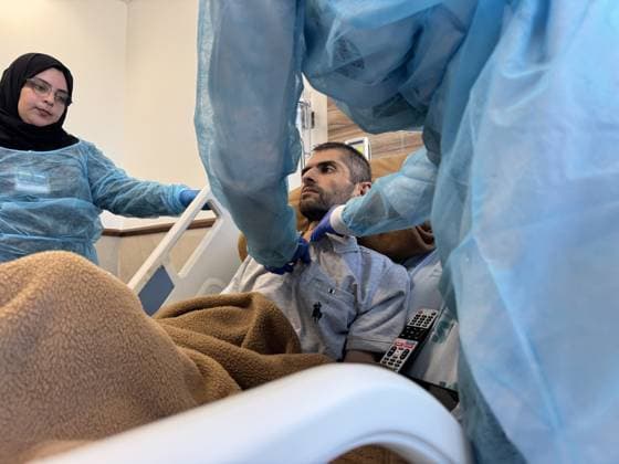 Palestinian journalist recalls life after brain hemorrhage following Israeli detention JENIN, WEST BANK, PALESTINE – JUNE 30: Palestinian journalist Mujahid Bani Muflih receives medical treatment at Ibn Sina Hospital after he was held in an Israeli prison for six months without charge and subjected to abuse during his detention in Jenin on June 30, 2026. Muflih, who underwent surgery after suffering a brain hemorrhage following his release, spoke to Anadolu about his detention and ongoing recovery. Moiz Salhi Anadolu Ramallah West Bank. Editorial use only. Please get in touch for any other usage.  Copyright: x2026xAnadoluxMoizxSalhix