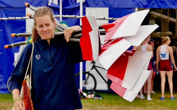Day 1 Henley Royal Regatta It was a dull, wet start to the first day of the event. General atmosphere on day one of the Henley Royal Regatta. The 2026 Henley Royal Regatta takes place from Tuesday 30th June to Sunday 5th July 2026. This historic, six-day head-to-head knockout rowing competition is held on the River Thames in Henley on Thames. It stands as the absolute pinnacle of the international and British summer military, student, and club rowing calendars., Credit:Geoffrey Swaine Geoff Swaine - B4563 Avalon UK, Oxfordshire, Henley on Thames  Copyright: xGeoffreyxSwainex xGeoffxSwainex-xB4563x xAvalonx 1113516159