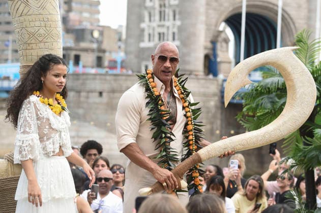 Catherine Laga aia und Dwayne Johnson beim Photocall zur Eröffnung der Moana Experience im Potters Fields park. London, 30.06.2026 *** Catherine Laga aia and Dwayne Johnson at the photo call for the opening of the Moana Experience at Potters Fields Park in London, June 30, 2026 Foto:xS.xVasx xFuturexImagex moana_6669