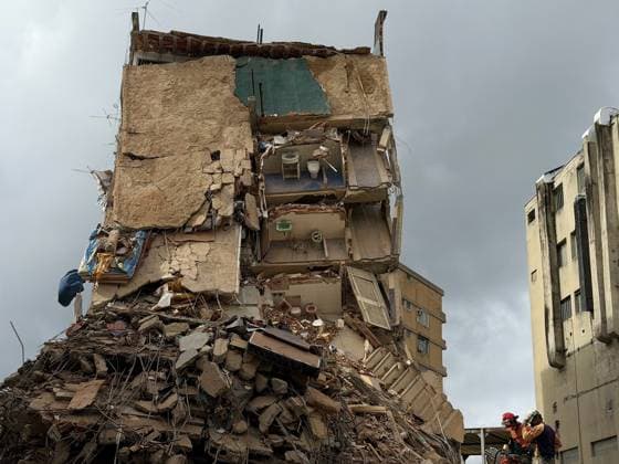 Search efforts continue at the Moises building in San Bernardino, Caracas CARACAS, VENEZUELA - JUNE 30: Venezuelan Civil Protection officials continue search and rescue operations in the Moises building in San Bernardino, where security and rescue agencies continue their efforts to locate and recover bodies in Caracas, Venezuela on June 30, 2026. Operations are still underway at the site. Julio Urribarri Anadolu Caracas Venezuela. Editorial use only. Please get in touch for any other usage.  Copyright: x2026xAnadoluxJulioxUrribarrix