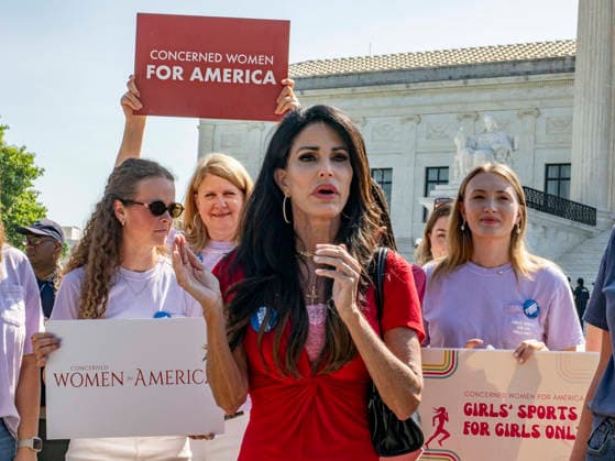 June 30, 2026, Washington, District Of Columbia, USA: PENNY NANCE (center), the CEO of Concerned Women for America, joins with others to celebrate the U.S. Supreme Court unanimous decision that in the case of West Virginia v. B. P. J. schools may determine eligibility for female sports based on gender assigned at birth. Washington USA  - ZUMAd155 20260630_znp_d155_003 Copyright: xSuexDorfmanx
