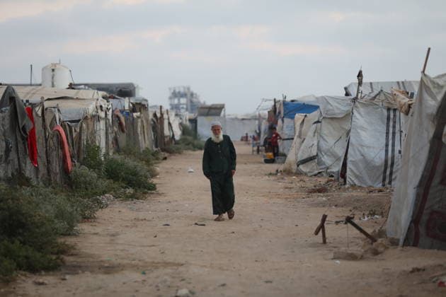 Displaced Palestinians endure harsh conditions in Deir al-Balah camp Displaced Palestinians live in worn-out tents clustered in Deir al-Balah, central Gaza Strip, on June 30, 2026. Hundreds of thousands of Palestinians continue to live in displacement camps and temporary shelters amid severe shortages of food, water, and basic services as the war continues. Photo by Hassan al-Jedi apaimages Nusairat Gaza Strip Palestinian Territory 300626_Deir_al-Balah_HJ_00(29).jpeg Copyright: xapaimagesxHassanxal-Jedixx xapaimagesx