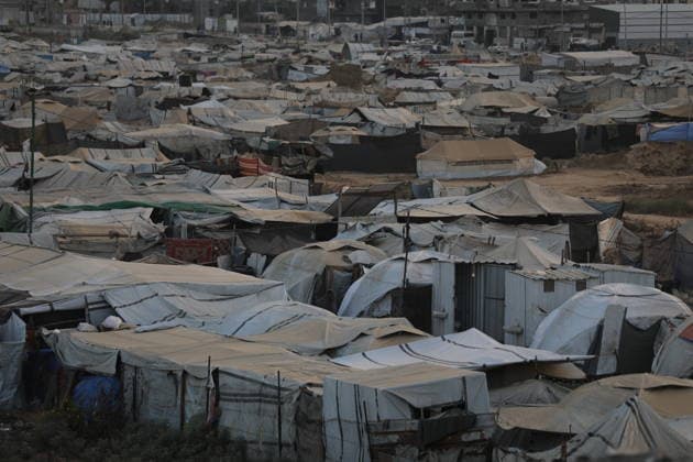 Displaced Palestinians endure harsh conditions in Deir al-Balah camp Displaced Palestinians live in worn-out tents clustered in Deir al-Balah, central Gaza Strip, on June 30, 2026. Hundreds of thousands of Palestinians continue to live in displacement camps and temporary shelters amid severe shortages of food, water, and basic services as the war continues. Photo by Hassan al-Jedi apaimages Nusairat Gaza Strip Palestinian Territory 300626_Deir_al-Balah_HJ_00(7).jpeg Copyright: xapaimagesxHassanxal-Jedixx xapaimagesx