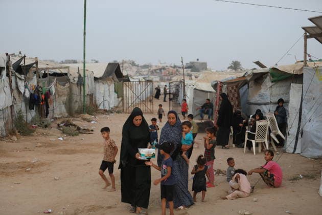 Displaced Palestinians endure harsh conditions in Deir al-Balah camp Displaced Palestinians live in worn-out tents clustered in Deir al-Balah, central Gaza Strip, on June 30, 2026. Hundreds of thousands of Palestinians continue to live in displacement camps and temporary shelters amid severe shortages of food, water, and basic services as the war continues. Photo by Hassan al-Jedi apaimages Nusairat Gaza Strip Palestinian Territory 300626_Deir_al-Balah_HJ_00(33).jpeg Copyright: xapaimagesxHassanxal-Jedixx xapaimagesx