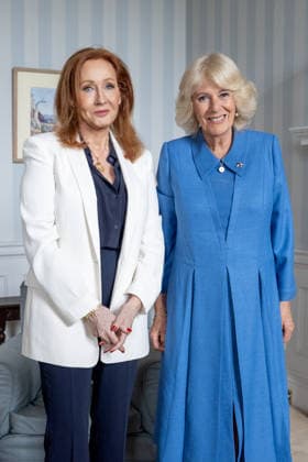 Queen Camilla during audience with JK Rowling during Holyrood Week, Edinburgh, 30 June 2026 Queen Camilla during an audience with JK Rowling, at the Palace of Holyroodhouse in Edinburgh, as part of the King s visit to Scotland for Holyrood Week. Picture date: Tuesday June 30, 2026., Credit:Jane Barlow PA ROTA - B68 Avalon Edinburgh, United Kingdom  Copyright: xJanexBarlowx xPAxROTAx-xB68x xAvalonx 1113591246
