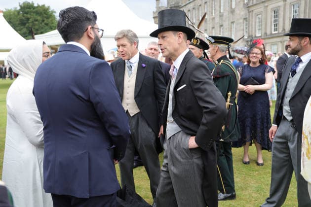 King visits Scotland for Holyrood Week, 30 June 2026 The Duke of Edinburgh speaking to guests during a Garden Party in the gardens of the Palace of Holyroodhouse in Edinburgh, as part of the King s visit to Scotland for Holyrood Week. Picture date: Tuesday June 30, 2026., Credit:Steve Welsh PA ROTA - B68 Avalon Edinburgh, United Kingdom  Copyright: xStevexWelshx xPAxROTAx-xB68x xAvalonx 1113590700