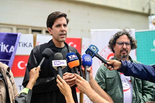 TIKA delivers 1000 relief packages to quake-hit Venezuela LA GUAIRA, VENEZUELA - JUNE 30: Venezuela s vice minister of foreign affairs, Oliver Blanco speaks to press as the Turkish Cooperation and Coordination Agency (TIKA) delivers approximately 1,000 relief packages of humanitarian aid to Venezuela, which was affected by severe earthquakes, in La Guaira, Venezuela on June 30, 2026. Cem Tekkesinoglu Anadolu La Guaira World. Editorial use only. Please get in touch for any other usage.  Copyright: x2026xAnadoluxCemxTekkesinoglux
