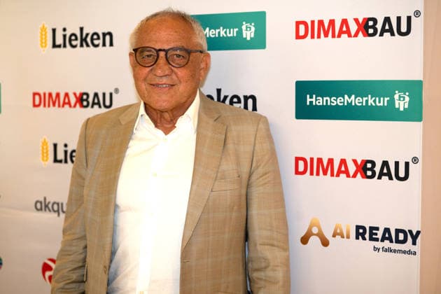Felix Magath beim EuroMinds Wirtschaftsgipfel Get-together Event am 30.06.2026 im Radisson Blu Hotel in Hamburg Felix Magathh attend the EuroMinds Business Summit get-together event on June 30, 2026 at the Radisson Blu Hotel in Hamburg, Germany EuroMinds 2026 Event in Hamburg *** Felix Magath at the EuroMinds Business Summit Get-Together Event on June 30, 2026, at the Radisson Blu Hotel in Hamburg. Felix Magath attended the EuroMinds Business Summit Get-Together Event on June 30, 2026 at the Radisson Blu Hotel in Hamburg, Germany EuroMinds 2026 Event in Hamburg 