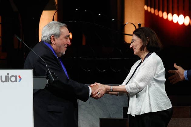Presentation of the UIA Gold Medal to Architect Soto de Moura in Barcelona Portuguese architect Soto de Moura and UIA President Regina Gonthier, after the presentation of the UIA Gold Medal to Soto de Moura at the Basilica of the Sagrada Família on June 30, 2026, in Barcelona, Catalonia, Spain. Soto de Moura has been awarded the 2026 UIA Gold Medal, the highest honor awarded by the International Union of Architects for a lifetime of professional achievement. This triennial award, established in 1984, recognizes figures who have made exceptional contributions to the development of architecture. JUNE 30, 2026 Kike Rincó Barcelona, Catalonia, Spain  Copyright: xKikexRinconx 7634437