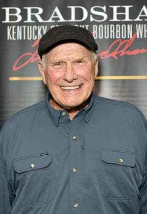 June 30, 2026, Atlanta, Georgia, USA: Terry Bradshaw, NFL Hall of Famer, promotes his bourbon, Bradshaw Kentucky Straight Bourbon Whiskey at Sprayberry Bottle Shop, Marietta, Georgia 6-30-26 Atlanta USA - ZUMAs380 20260630_zep_s380_004 Copyright: xDerekxStormx