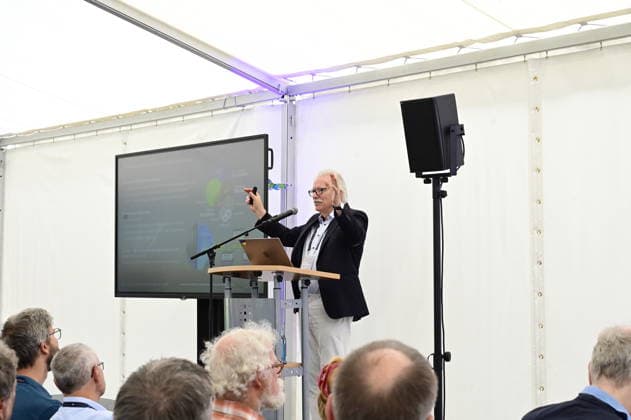Günther Hasinger bei der Netzwerkveranstaltung Das DZA ein neuer Akteur in der sächsischen Forschungslandschaft des Deutschen Zentrums für Astrophysik im Kahlbaum-Areal. Görlitz, 30.06.2026 *** Günther Hasinger at the networking event The DZA: A New Player in Saxony’s Research Landscape, hosted by the German Center for Astrophysics at the Kahlbaum Areal in Görlitz, June 30, 2026 Copyright: xMatthiasxWehnertx
