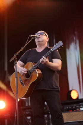Black Francis von der Band Pixies bei einem Konzert in der Zitadelle Spandau in Berlin, 30. Juni 2026. Pixies Konzert Berlin *** Black Francis of the band Pixies at a concert at the Spandau Citadel in Berlin, June 30, 2026 Pixies Concert Berlin