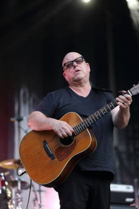 Black Francis von der Band Pixies bei einem Konzert in der Zitadelle Spandau in Berlin, 30. Juni 2026. Pixies Konzert Berlin *** Black Francis of the band Pixies at a concert at the Spandau Citadel in Berlin, June 30, 2026 Pixies Concert Berlin