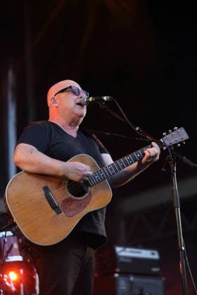 Black Francis von der Band Pixies bei einem Konzert in der Zitadelle Spandau in Berlin, 30. Juni 2026. Pixies Konzert Berlin *** Black Francis of the band Pixies at a concert at the Spandau Citadel in Berlin, June 30, 2026 Pixies Concert Berlin