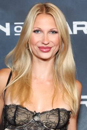 Los Angeles Ca June 30: Bella Bernhardt at the Man of War premiere on June 30, 2026 Copyright: xAdmediax xMediaPunchx
