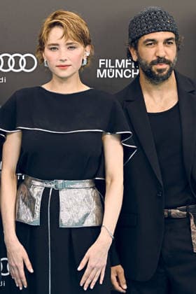 Haley Bennett und Elyas M Barek bei der Premiere des Kinofilms Virginia Woolf s Night & Day auf dem 43. Filmfest München 2026 in der Hochschule für Fernsehen und Film. München, 30.06.2026 *** Haley Bennett and Elyas M. Barek at the premiere of the film *Virginia Woolf s Night Day* at the 43rd Munich Film Festival in 2026 at the University of Television and Film Munich, June 30, 2026 Foto:xB.xGillmannx xFuturexImagex woolf_6607