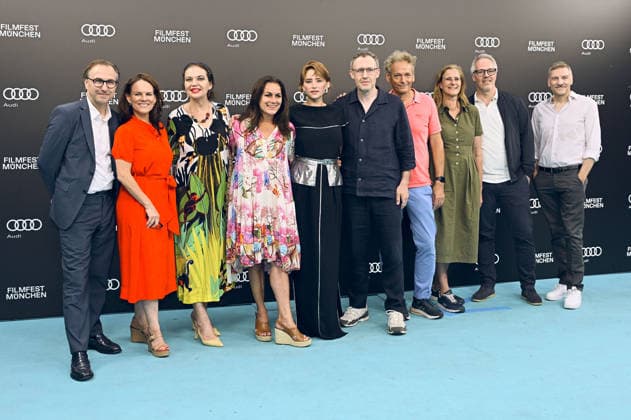 Haley Bennett mit Cast und Team bei der Premiere des Kinofilms Virginia Woolf s Night & Day auf dem 43. Filmfest München 2026 in der Hochschule für Fernsehen und Film. München, 30.06.2026 *** Haley Bennett with the cast and crew at the premiere of the feature film *Virginia Woolf s Night Day* at the 43rd Munich Film Festival 2026 at the University of Television and Film Munich, June 30, 2026 Foto:xB.xGillmannx xFuturexImagex woolf_6634