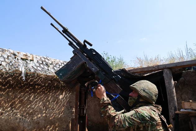 RUSSIA, ZAPOROZHYE REGION - JUNE 30, 2026: A serviceman of Russia s Dnepr Group of Forces conducts air surveillance on the Zaporozhye front of Russia s special military operation. Alexander Polegenko TASS  94533074